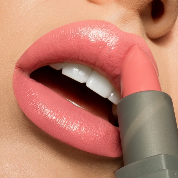 Kab Cosmetic Sweatheart Lipstick - Picture 1 of 4